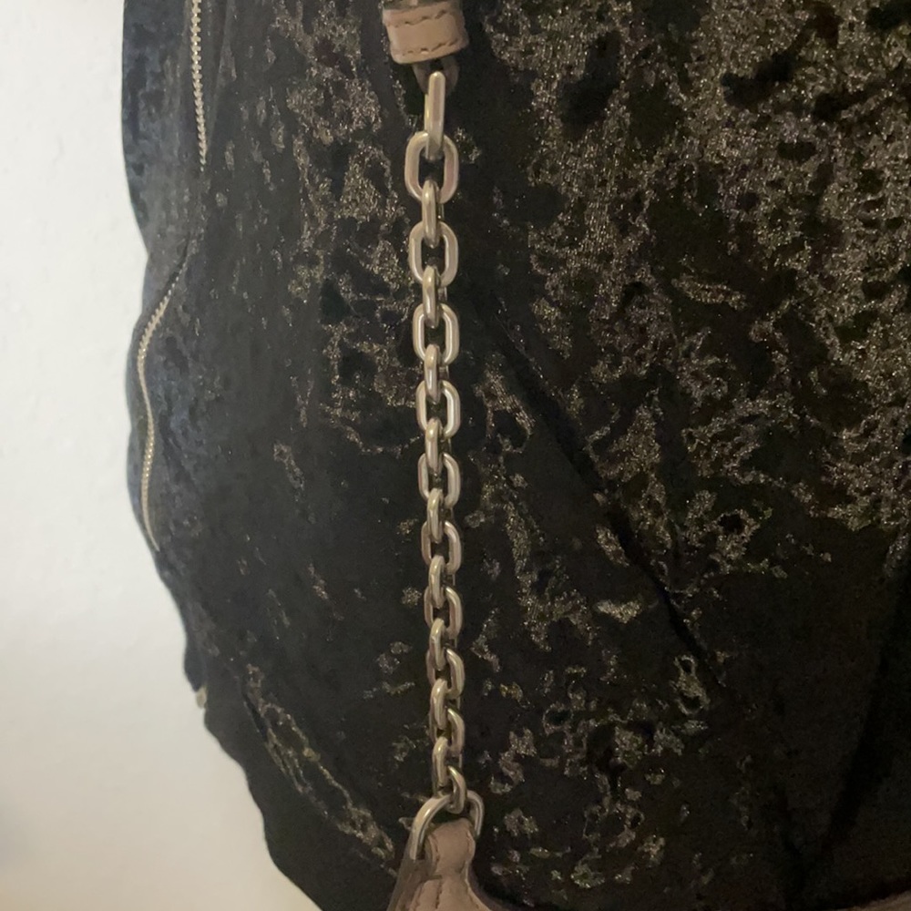 Authentic Michael Kors Crossbody - image 6